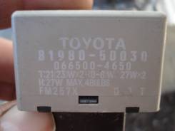 Реле поворота. Toyota: Corolla Verso, Ipsum, Yaris, WiLL Cypha, Town Ace Noah, RAV4, Noah, Sienna, Matrix, Vitz, Lite Ace, Nadia, Corona, Sai, Avensis...