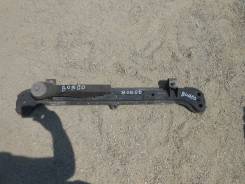 Балка. Mazda Bongo Friendee, SGLR Двигатель WLT