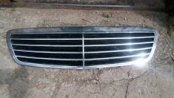 Решетка радиатора. Mercedes-Benz S-Class, W220