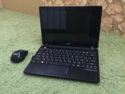 Acer Aspire One 725. 11.1", WiFi, Bluetooth, ����������� �� 5��.