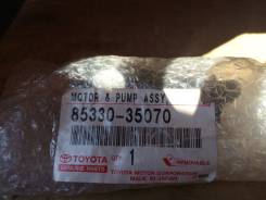 Мотор бачка омывателя. Toyota: Estima Emina, Land Cruiser, Estima Lucida, Hilux Surf, Previa, 4Runner, Estima Lexus LX470, UZJ100 Двигатели: 2TZFE, 3C...