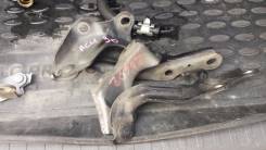 Крепление капота. Toyota Harrier, GSU35, GSU36, GSU31, GSU30, MHU38, MCU31, MCU30, MCU35, MCU36, ACU30, ACU35 Двигатели: 2AZFE, 2GRFE, 1MZFE, 3MZFE