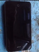 Apple iPhone 4. �/�