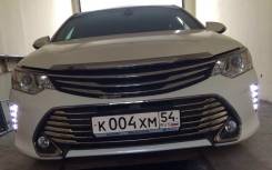 Молдинг решетки радиатора. Toyota Camry