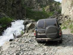 Панель пола багажника. Toyota Land Cruiser