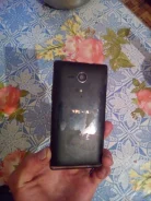 Sony Xperia SP. �/�