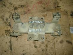 Подушка коробки передач. Isuzu Elf, NKR58E Двигатель 4BE1