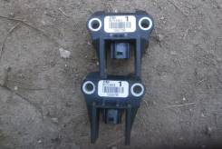 Датчик airbag. Toyota Ractis, NCP105, NCP100