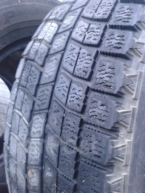 Bridgestone R623. ������, ��� �����, 2010 ���, �/�, ����� 60 % ����