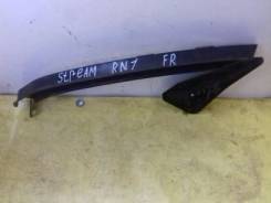 Крепление противотуманной фары. Honda Stream, RN1