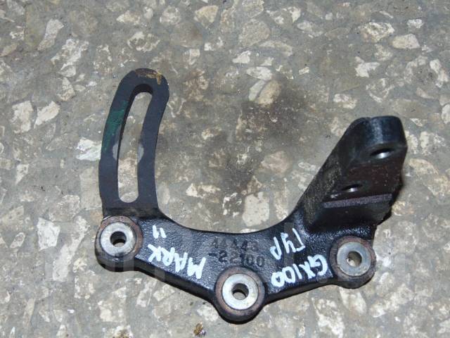 кронштейн крепления гидроусилителя. кронштейн гура dz5319470011. 2. кронштейн крепления гидроусилителя musso. кронштейн крепления гура ниссан сафари.