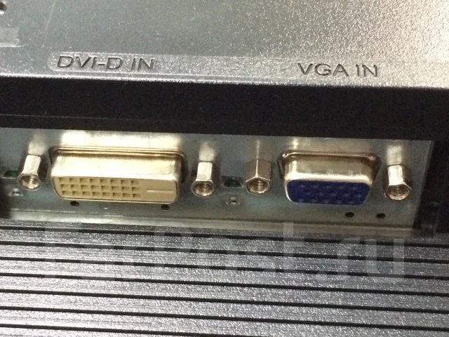 Packard Bell Viseo 223DXbd. 22" ����