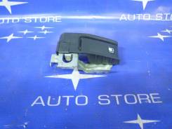 Ручка открывания бензобака. Subaru Legacy Lancaster, BH9, BHE Subaru Legacy, BH5, BH9, BHE Двигатели: EJ25, EZ30, EJ20, EJ201, EJ202, EJ203, EJ204, EJ...