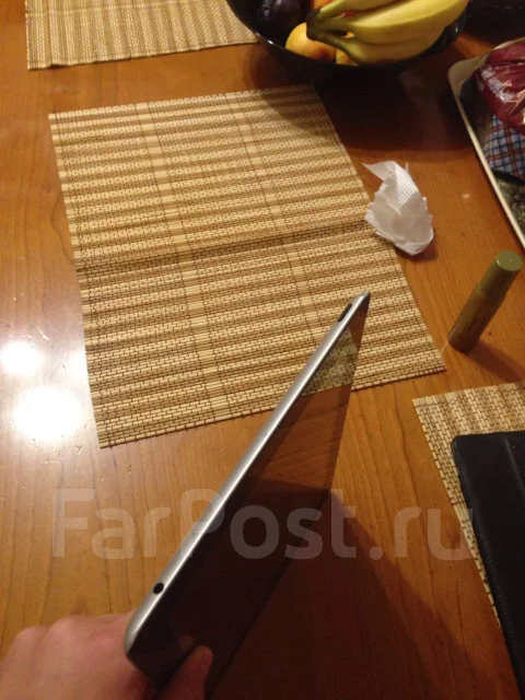 Apple iPad 2 Wi-Fi 16Gb ����