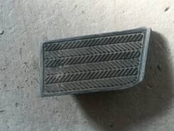 Подставка под ногу. Toyota Cresta, LX90 Toyota Chaser, LX90