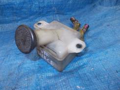 Бачок для тормозной жидкости. Toyota Hiace, LH51V, LH61V, YH61V, YH53V, YH63V, YH61B, YH51V, LH61, LH51, YH51G, YH51, YH61, LH51G Двигатели: 2L, 3Y, 4...