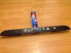 Накладка на ручку двери внутренняя. Toyota: Regius Ace, ToyoAce, Mega Cruiser, Hiace, Dyna Двигатели: 1KZTE, 1RZ, 1RZE, 1TRFE, 2L, 2LT, 2LTE, 2RZE, 3L...