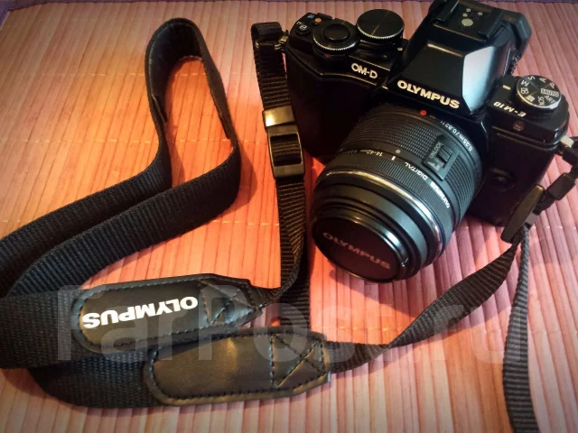 Olympus OM-D E-M10 Kit ����