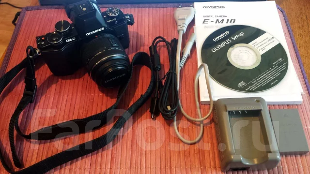 Olympus OM-D E-M10 Kit ����