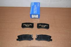 Колодка тормозная. Mitsubishi: Lancer Evolution, Outlander, Chariot Grandis, Delica, Galant Fortis, Pajero, Grandis Citroen C-Crosser Citroen C4 Chrys...