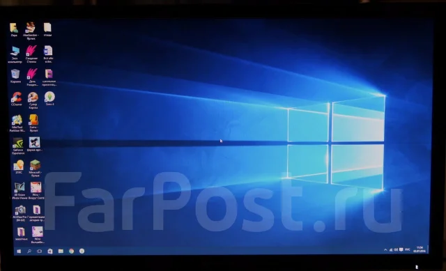 Packard Bell Viseo 223DXb. 22" ����