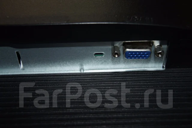 Packard Bell Viseo 223DXb. 22" ����