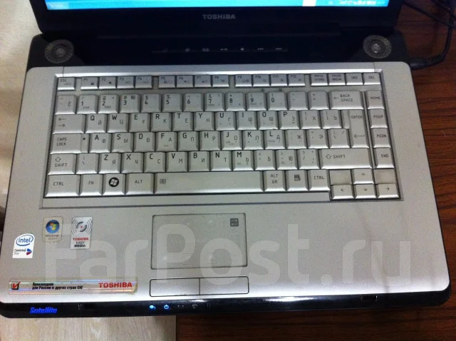 Toshiba Satellite A200. 15.6", 1,7����, ��� 2048 ��, ���� 150���, WiFi: 1, Bluetooth: 1, ����������� �� 1��. ����
