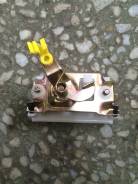Ручка двери внешняя. Mitsubishi Pajero Junior, H57A Mitsubishi Pajero iO, H67W, H77W, H66W, H76W, H61W, H62W, H72W, H71W Mitsubishi Pajero, V24V, V24W...