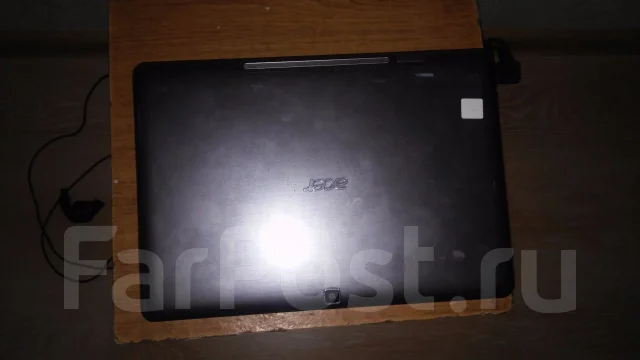 Acer Iconia Tab W500 32Gb ����