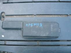 Крышка блока предохранителей. Toyota Corona Premio, CT211, CT210, AT210, ST215, AT211, ST210, CT215