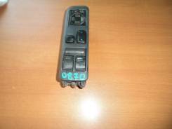 Кнопка стеклоподъемника. Toyota Town Ace, YR30G, CR30, CR21, YR30, CR21G, CR30G Двигатели: 2C, 2CT, 3YEU