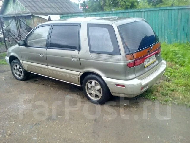 Mitsubishi Chariot. �������, ��������, 2.0 (135��.�.), ������, 170����. �� ����