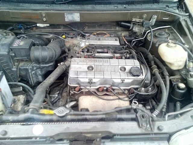 Mitsubishi Chariot. �������, ��������, 2.0 (135��.�.), ������, 170����. �� ����