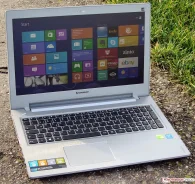 Lenovo IdeaPad Z510. 15.6", 2 200����, ��� 8 ��, ���� 1 000���, WiFi: 1, Bluetooth: 1, ����������� �� 10��. ����