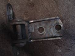 Крепление боковой двери. Toyota: Corolla, Corolla Verso, Yaris, WiLL Cypha, Hilux, Matrix, Succeed, Vitz, Echo Verso, XA, Soluna Vios, Kijang, Corolla...
