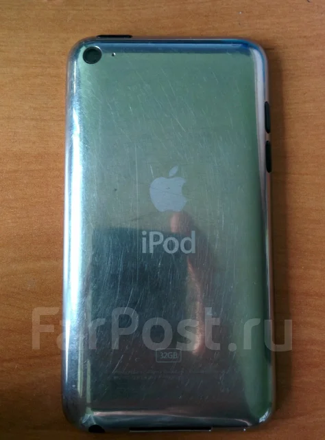 Apple iPod touch 4. ����