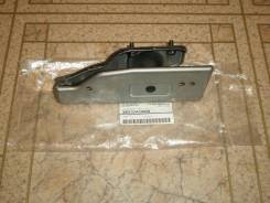 Упор ноги Subaru OEM 38010AG000