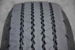 Bridgestone V-steel Rib R230. ������, �/�, ����� 10 % ����