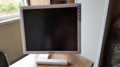 Samsung. 19", технология ЖК (LCD)