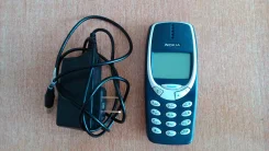Nokia 3310 ����