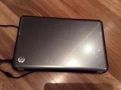 HP Pavilion g7. 17", 2,4����, ��� 4 ��, ���� 500���, WiFi, Bluetooth, ����������� �� 2��.