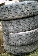 Bridgestone Blizzak LM-60. Зимние, без шипов, 2012 год, износ: 50%, 4 шт