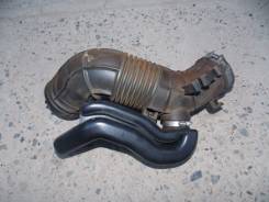 Патрубок воздухозаборника. Honda CR-V, RD1 Двигатель B20B