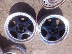 Desmond. 8.0x17", 5x114.30, ET30 ����