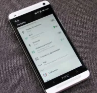 HTC One M7. �/�