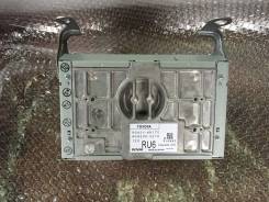 Блок управления навигацией. Lexus RX350, GGL15W, GGL16W, GGL10W, GGL15, GGL16, GGL10 Lexus RX450h, GYL15W, GYL10, GYL16W, GGL16, GGL15, GGL10, GYL15...