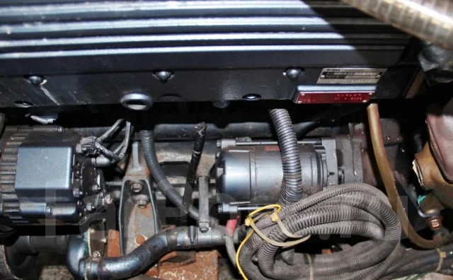 Yamaha YDX-27. 1994 ���, ����� 8,3��., ��������� ������������, 74��.�., ������. ��� ����� �� ������������ ����