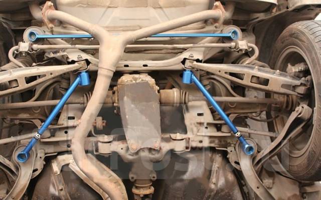 Распорка передних лонжеронов subaru forester. Задняя распорка subaru forester sh 5. Задняя распорка forester sh. Tcr 2 распорки mazda 3. Телескопическая распорка piher multi prop p3 arm+, 168-300см.