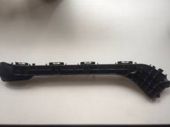 Крепление бампера. Toyota Prius, ZVW35, ZVW30, ZVW30L Двигатель 2ZRFXE