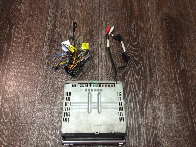 Sony CDX-MP80 ����